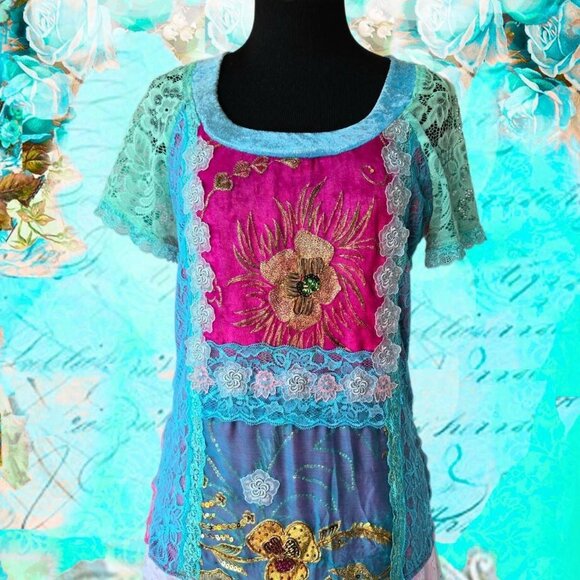 Blue & Pink Velvet Blouse Vintage Embroidered FlowersSize Small